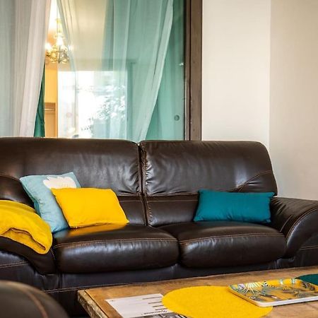 Appartement Confortable Renove Proche Centre-Ville Chambery Luaran gambar