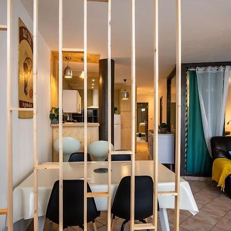 Appartement Confortable Renove Proche Centre-Ville Chambery Luaran gambar