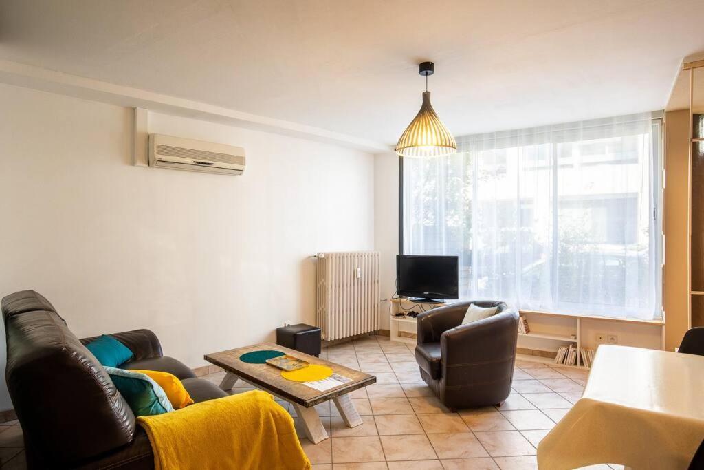 Appartement Confortable Renove Proche Centre-Ville Chambery Luaran gambar